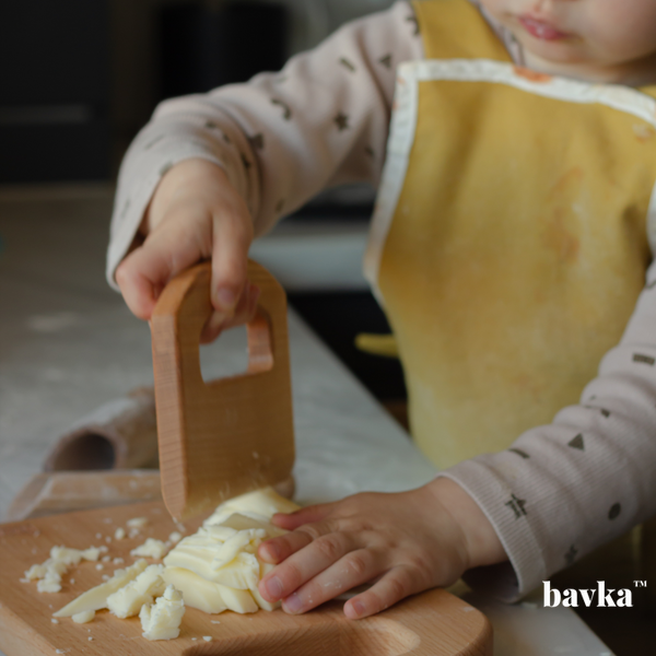 Safe Wooden Knife and Cutting Board Child Chopping Board Set