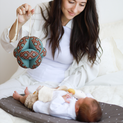 Feeding Support Pillow - Milk Boss